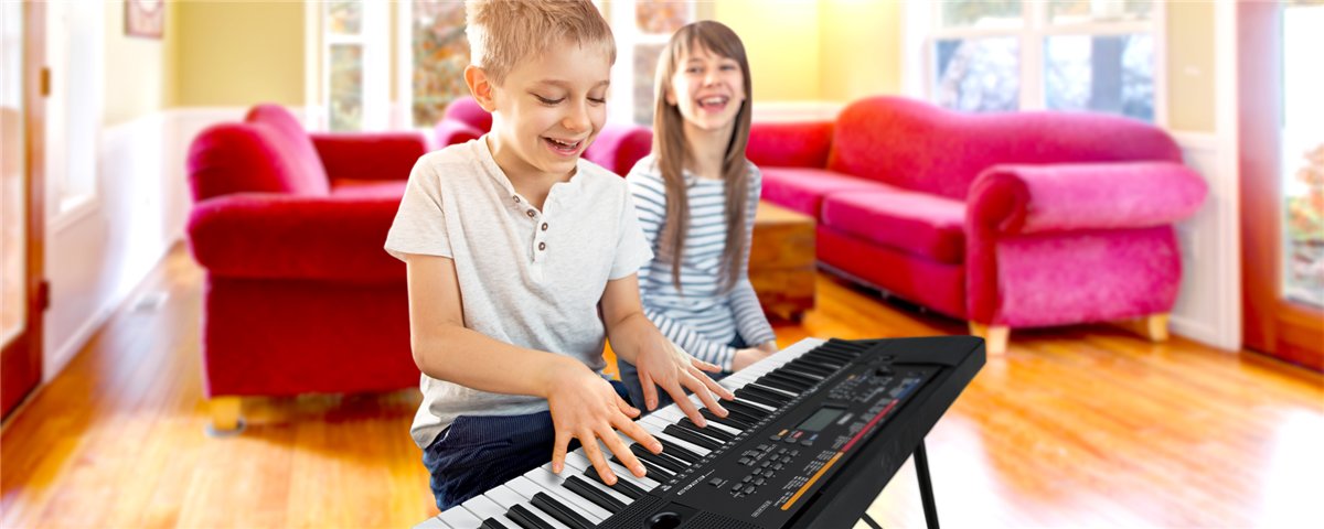 Niños teclados